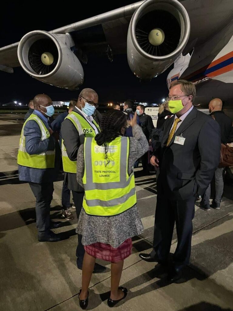 A TASK FORCE OF RUSSIAN VIROLOGISTS ARRIVE IN SOUTH AFRICA