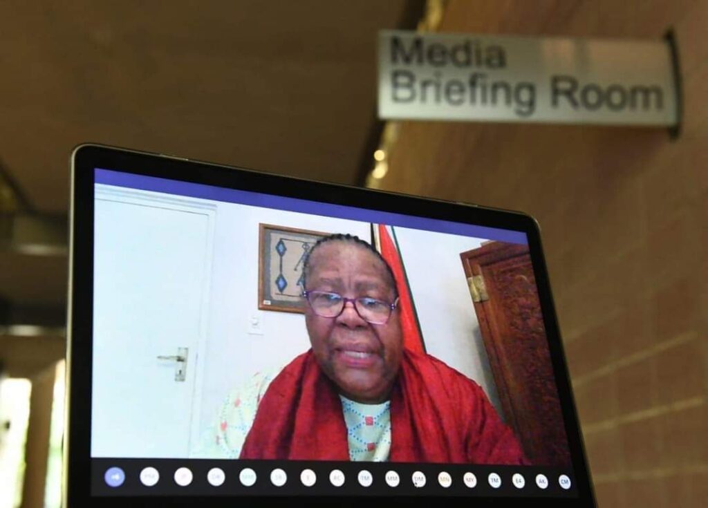 DR NALEDI PANDOR, MINISTER OF INTERNATIONAL RELATIONS AND COOPERATION, ON THE OCCASION OF THE END-OF-YEAR MEDIA BRIEFING