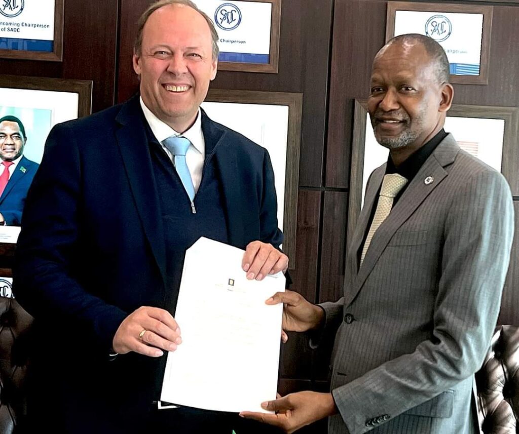 SADC Executive Secretary discusses development cooperation with US and Norwegian envoys